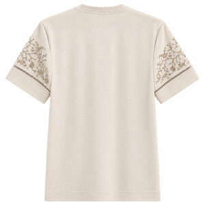 Blusa Giane de Manga Curta com Boradado Floral e Modelagem Reta