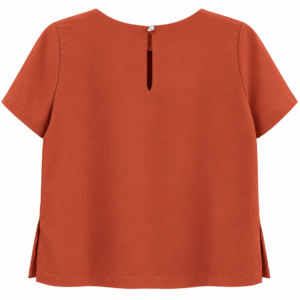 Blusa com Mangas Curtas e Botões Decorativos nas Laterais