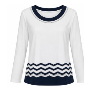 Blusa Cidinha de Manga Longa com Aplicação de Pérolas e Barra Estampada